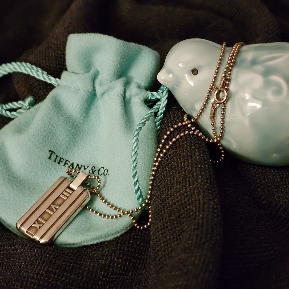 Tiffany Vintage Sterling Silver Atlas Heavy Pendant 22" ball necklace
